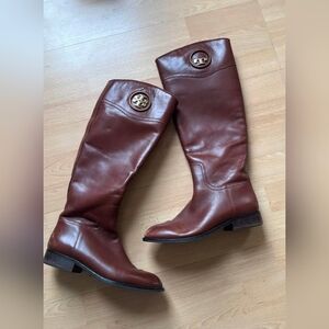 Tory Burch Brown Leathet Boots (Damaged)